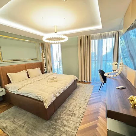 Kandinski Lux * Burgas City