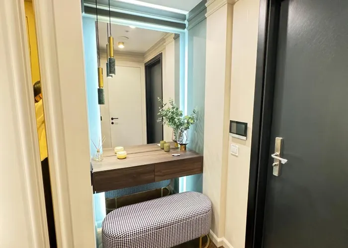 Kandinski Lux ブルガス