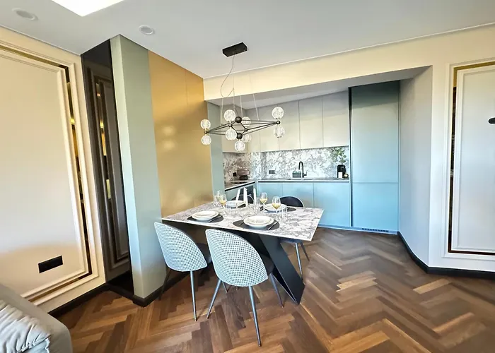 Kandinski Lux アパート ブルガス